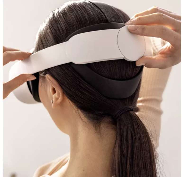 META Quest 2 Elite Strap + 3 months Apple Music, TV+, Arcade, Fitness+ - Free C&C